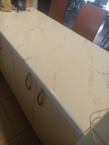 Click to view full screen Adhesivo Tipo Mármol Blanco – 60 cm x 3 metros 📏 + 2 metros de regalo 🎁 photo review