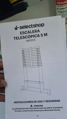 Click to view full screen Escalera Telescópica Plegable de Aluminio – Hasta 4 Metros photo review