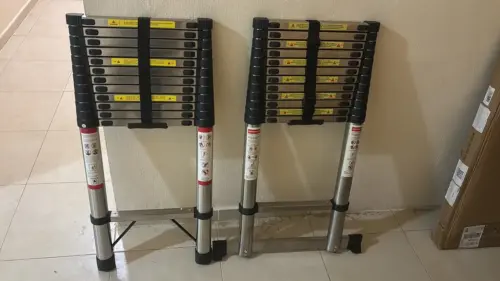 Click to view full screen Escalera Telescópica Plegable de Aluminio – Hasta 4 Metros photo review